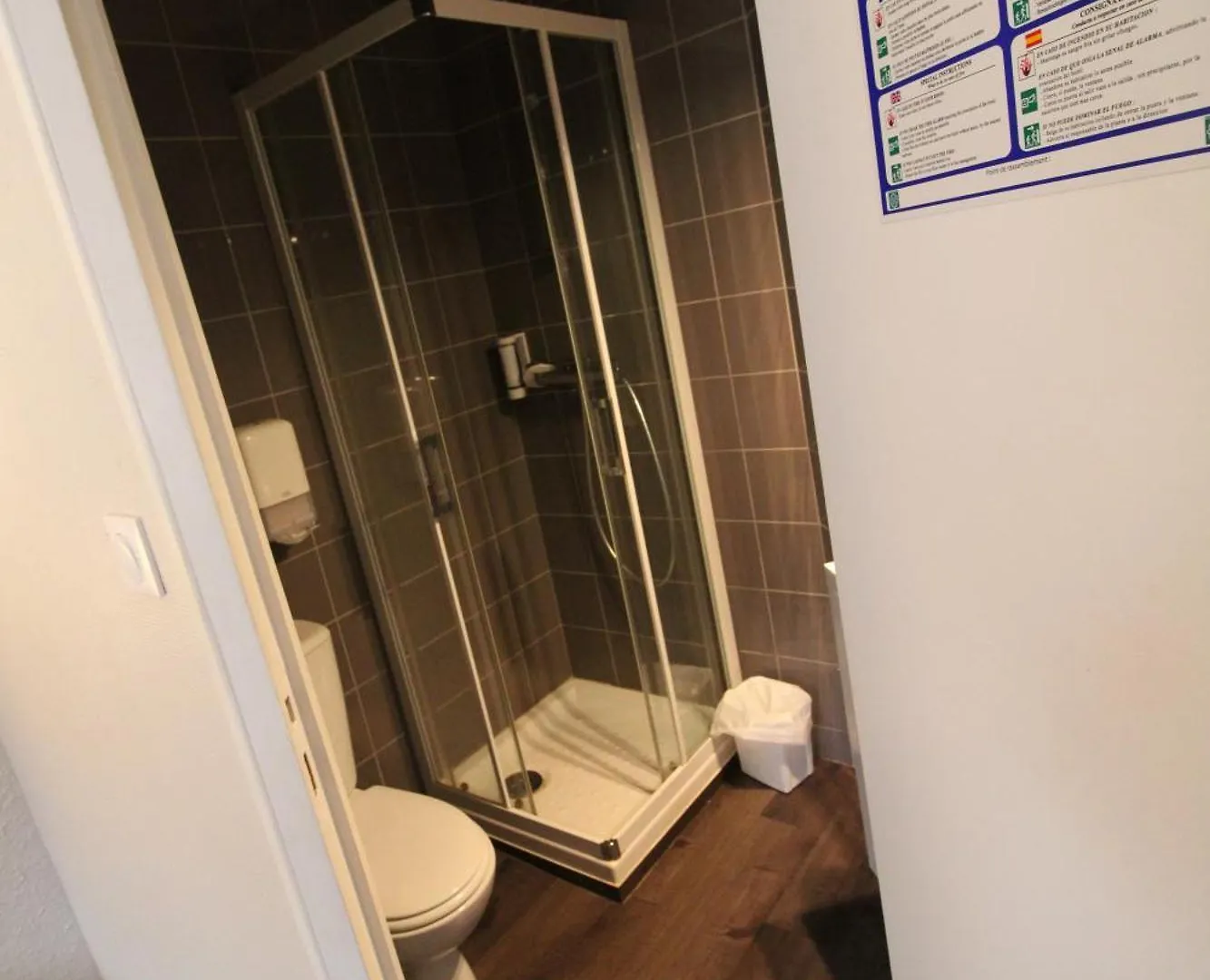 **  Hotel Casabianca Moulins  France